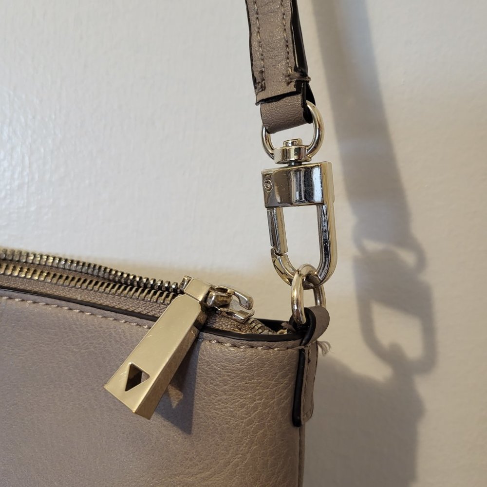 Guess shoulder bag - Picture 5 of 6
